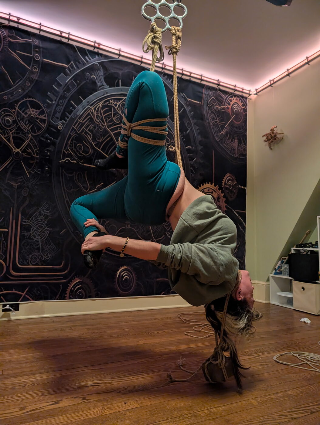 Self-Suspension